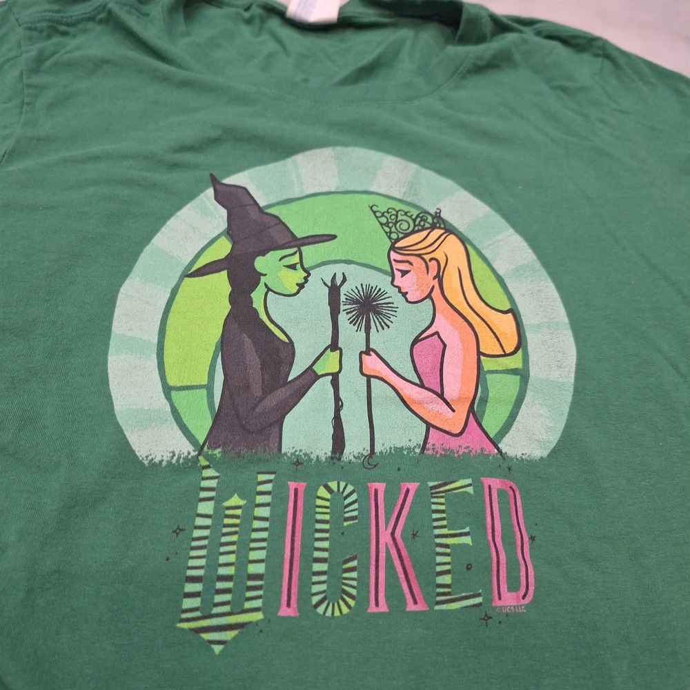 Port & Company Wicked Musical Tee Women Lg Green Elphaba Glinda Graphic T-Shirt